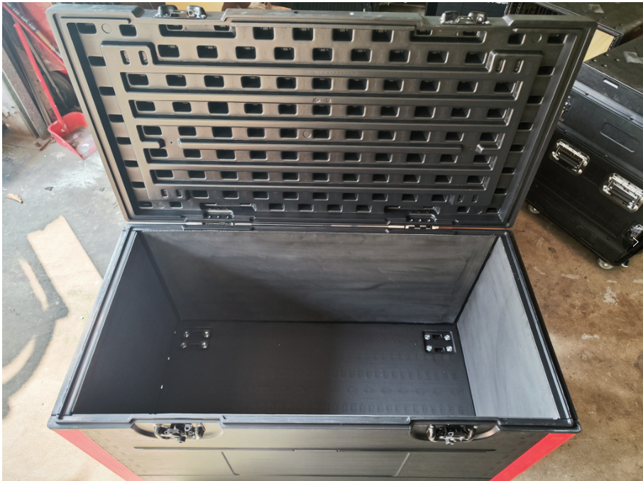 900 Wire flight  case 